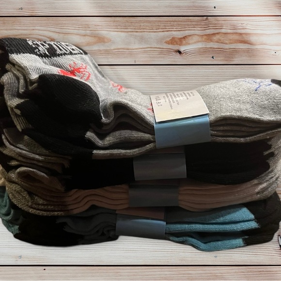 Boys socks size:6-8 - Picture 4 of 5